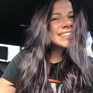 Meet your Posher, Talia